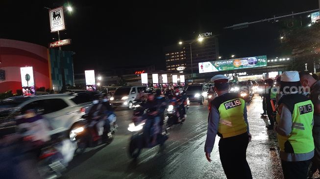 H-2 Lebaran, 8.072 Kendaraan Lintasi Jalan Ahmad Yani Bekasi Malam Ini