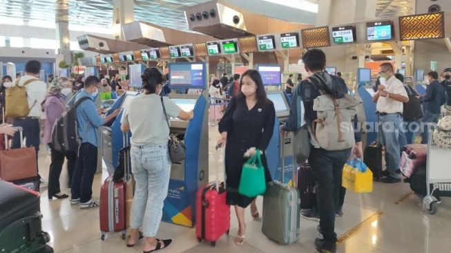 Sistem Macet, Proses Keimigrasian di Bandara-bandara InJourney Airport Dilakukan Manual