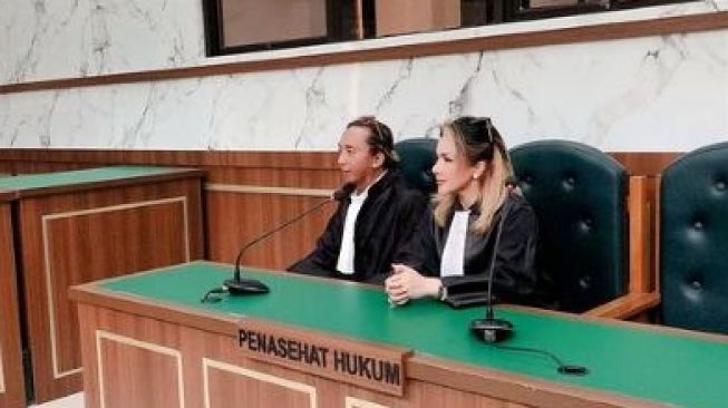 Kontroversi Barbie Kumalasari yang Kini Jadi Pengacara Terdakwa Pencabulan 10 Santriwati