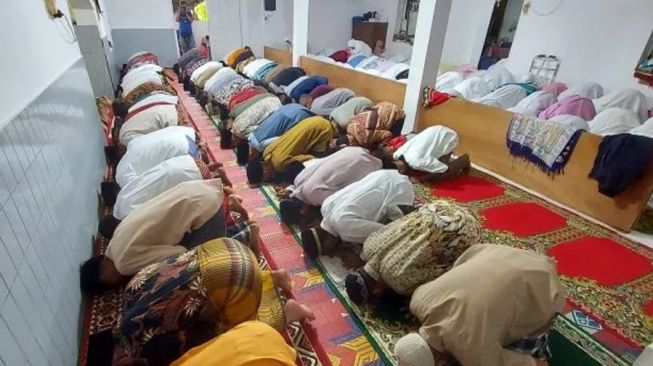 Lebaran Lebih Awal! Jemaah Tarekat Naqsabandiyah di Padang Rayakan Idul Adha 16 Juni