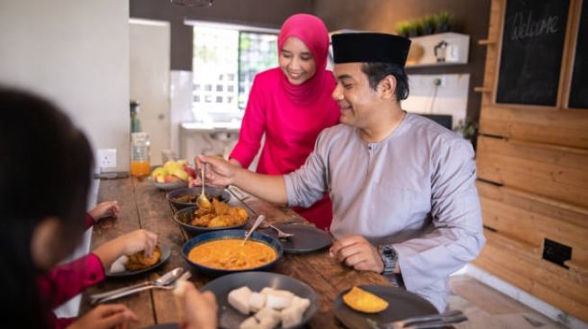 7 Amalan Sunnah Sebelum Shalat Idul Fitri, Dapat Mendatangkan Pahala yang Melimpah