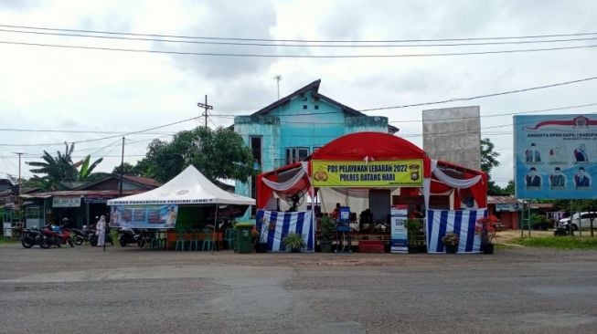 Pemudik Mulai Masuk Lintas Sumatera, Jalan Antara Sumsel dan Sumbar Mulai Ramai Plat B, D dan F