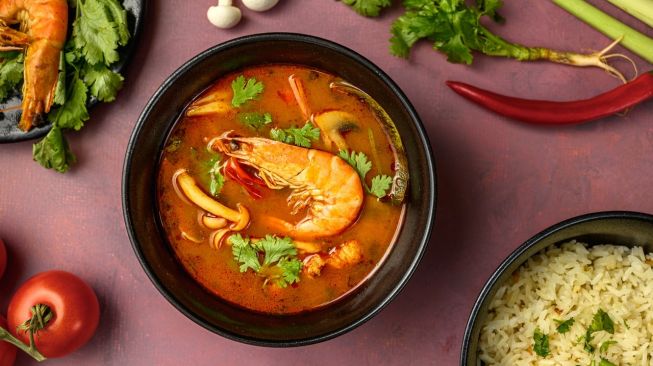 Sajian tomyam khas Thailand (Pexels/Jana Ohajdova)