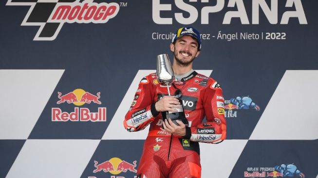 Pebalap Ducati Team, Francesco Bagnaia menjuarai MotoGP Spanyol di Sirkuit Jerez, Minggu (1/5/2022) malam WIB. [JORGE GUERRERO / AFP]