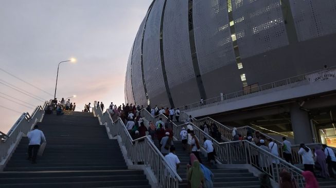 Daftar Alur Lalu Lintas dan Tempat Parkir Kendaraan Salat Ied di Jakarta International Stadium