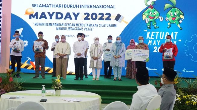 May Day 2022, BPJS Ketenagakerjaan Bagikan 15.000 Paket Sembako bagi Pekerja