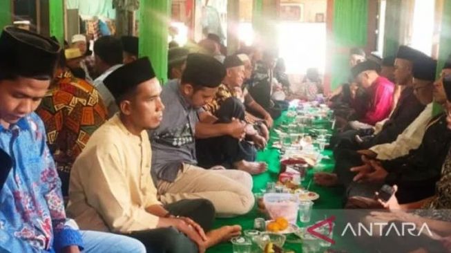 Ziarah Rumah Gadang, Tradisi Dharmasraya saat Idul Fitri Digelar