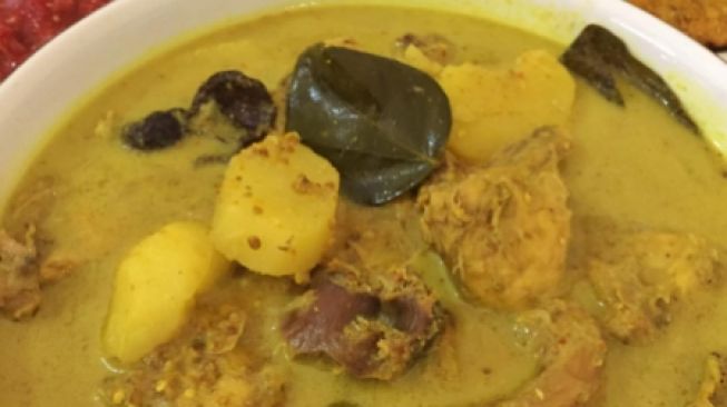 7 Makanan Khas Jambi, Mie Celor hingga Gulai Terjun