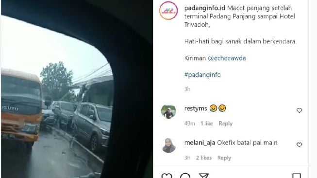 Kondisi macet di Padang Panjang. [Dok.Istimewa]