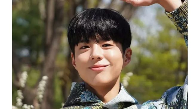 Obati Rindu Fans, Park Bo Gum Bakal Jadi MC Baeksang Arts Awards ke-58