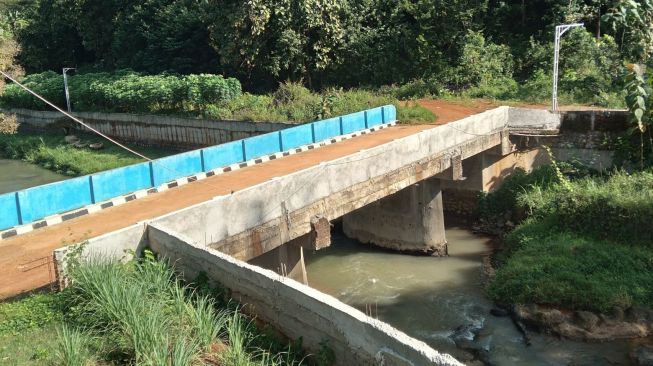 Klaim Habiskan Uang Pribadi Rp3,7 miliar untuk Bangun Jembatan di Jepara, Akun Twitter Ini Kecewa dengan Ganjar Pranowo