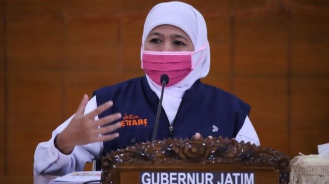 Ruang Kerjanya Digeledah Penyidik KPK, Gubernur Khofifah Jadi Target Rasuah?