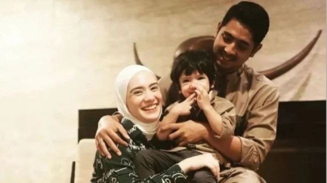 Dikabarkan Cerai dengan Arya Saloka, Putri Anne Sudah Hilangkan Nama Saloka Sejak 2021