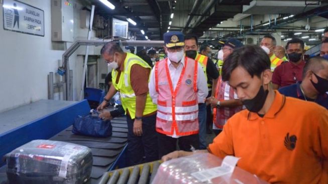 Arus Balik Mudik di Bandara Soekarno-Hatta Capai Rekor Tertinggi, Menhub: Belum Pernah Terjadi Sejak Pandemi