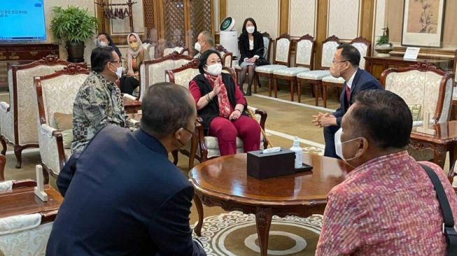 Hadiri Pelantikan Presiden Korsel, Megawati Akan Terima Gelar Profesor Kehormatan Dari Seoul Institute Of The Arts