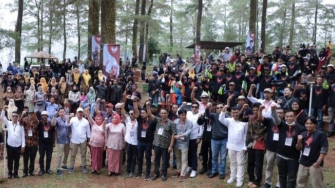 Ratusan Anggota Relawan Desa di Sulawesi Selatan Deklarasi Ganjar Pranowo Calon Presiden