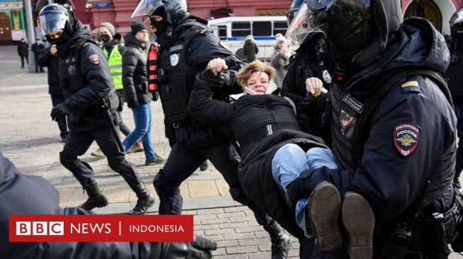 Perang Ukraina: Apa yang Terjadi Jika Putin Menyatakan Perang Secara Resmi