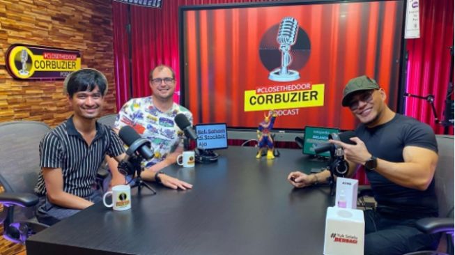 Wakil Rakyat Desak Kominfo Take Down Podcast Deddy Corbuzier, Imbas Undang Pasangan Gay Ragil Mahardika dan Fred