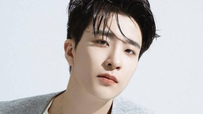 Youngjae Ungkap Comeback GOT7 Awalnya Lebih Cepat, Apa yang Terjadi?