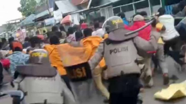 Kecam Penangkapan Tujuh Aktivis Papua, SAFEnet: Menebar Ketakutan dan Kriminalisasi