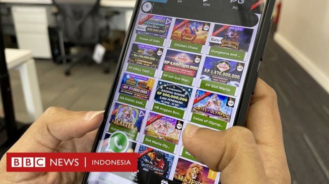 Judi Online marak di Indonesia: Uang Tabungan Habis, Mobil Saya Jual