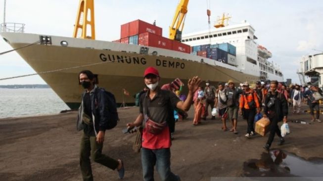 Penumpang Kapal Lebaran di Tanjung Perak Surabaya Naik 306 Persen