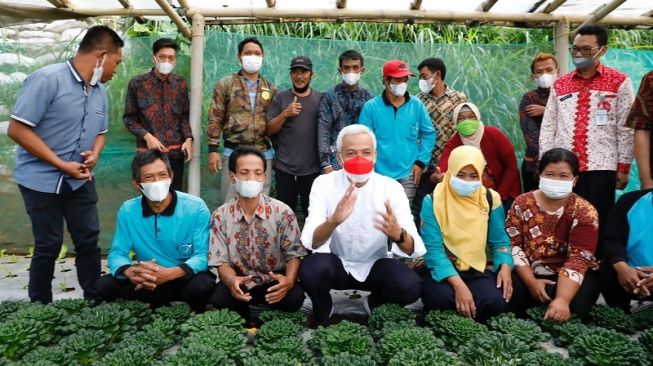 Ganjar Minta Kelompok Tani Pasarkan Hasil Tani Lewat BRIN