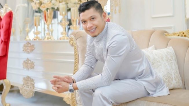 Profil Achmad Fitra Budiman, Suami Crazy Rich Aceh Shella Saukia yang Masuk Parpol