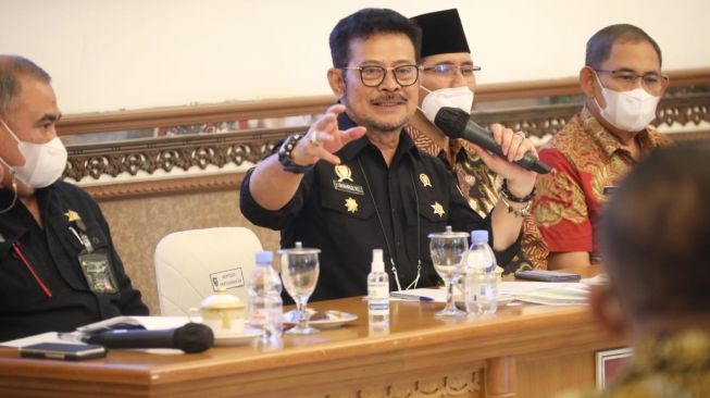 'Ah, Itu Kan Urusannya Presiden' Syahrul Yasin Limpo Ogah Ambil Pusing Soal Isu Reshuffle