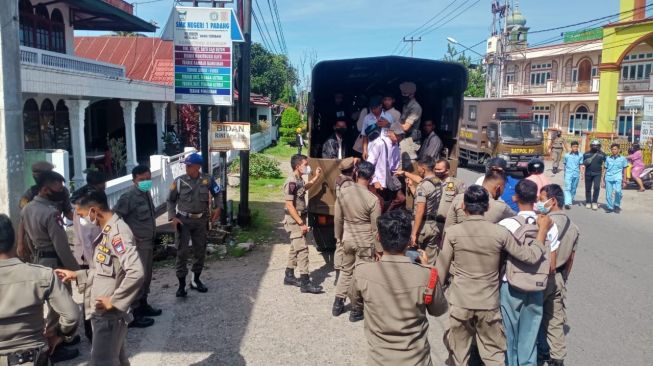 41 Siswa di Padang Digelandang Satpol PP, Ini Masalahnya