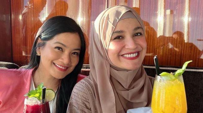 7 Potret Titi Kamal Liburan di Dubai Bertemu Shireen Sungkar dan Laudya Cinthya Bella, Ini yang Mereka Lakukan di Sana