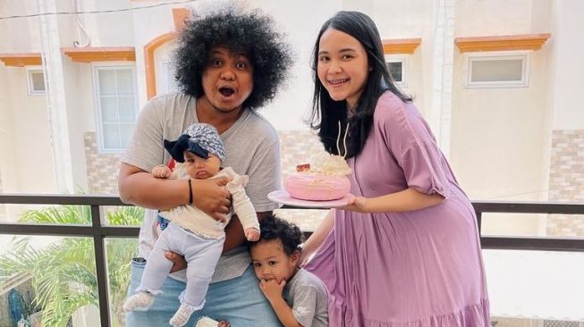 Potret Babe Cabita Momong Anak (instagram/@babecabiita)