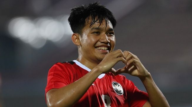 Pesepakbola Timnas Indonesia U-23, Witan Sulaeman berselebrasi usai mencetak gol. [ANTARA FOTO/Aditya Pradana Putra]