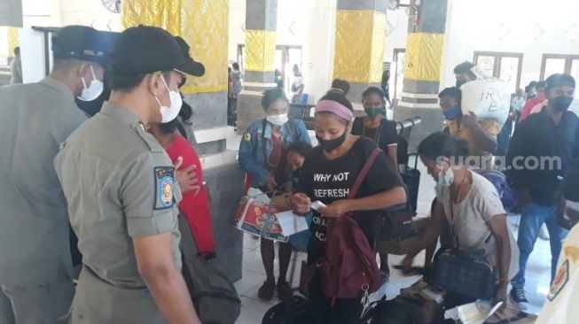 Ratusan Duktang Tiba di Pelabuhan Benoa Bali, Identitas Tak Lengkap dan Tujuan Tak Jelas Bisa Dipulangkan