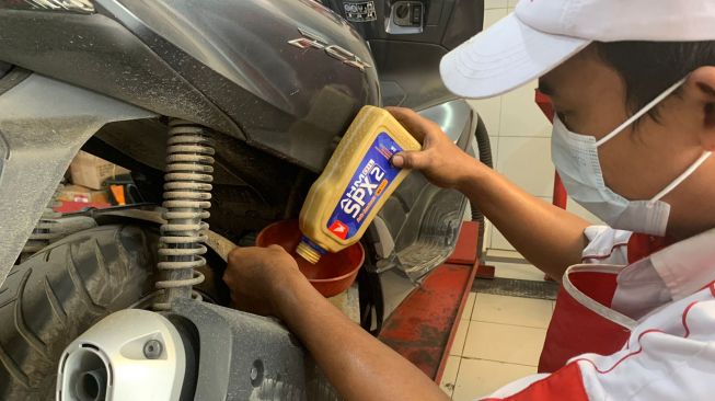 AHM OIL Kekinian Hadir dengan Kemasan Baru, seperti Apa?