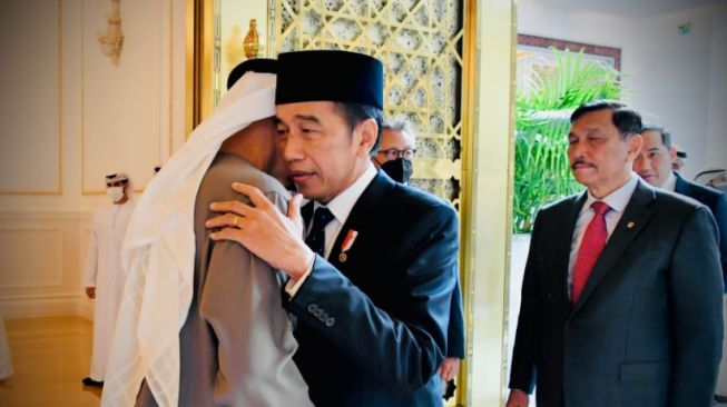 Sampaikan Duka Atas Wafatnya Sheikh Khalifa, Jokowi: Beliau Pemimpin Besar di Timur Tengah dan Dunia