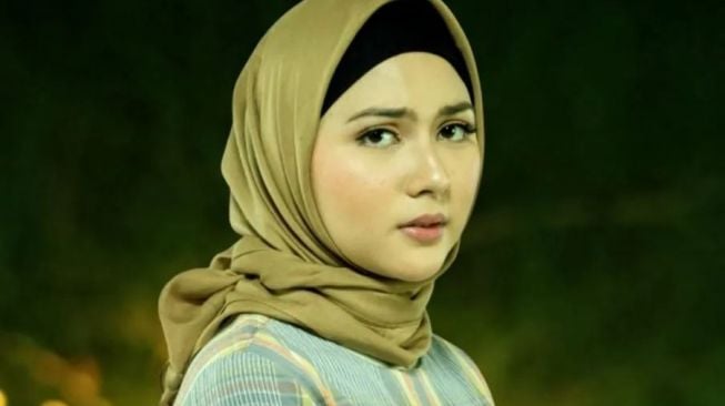 Jadi Muslimah di Film Mengejar Surga, Jessica Mila Harus Fasih Bacaan Salat