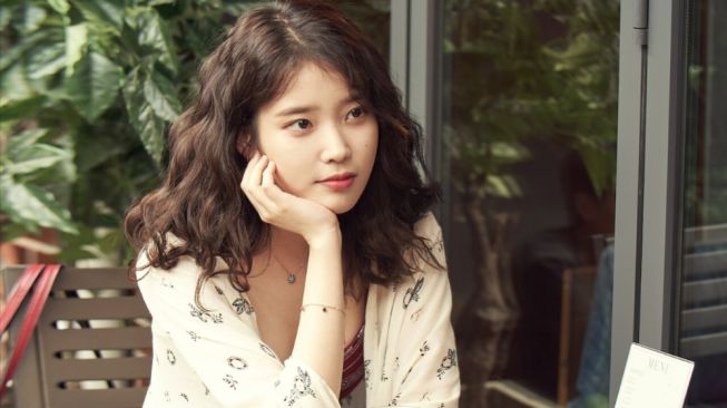 Deretan Drama Korea yang Dibintangi IU, Terbaru When Life Gives You Tangerines