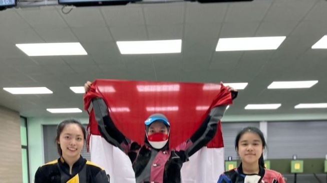 Atlet Menembak Asal Bogor Dewi Laila Mubarokah Sabet Emas di SEA Games 2021
