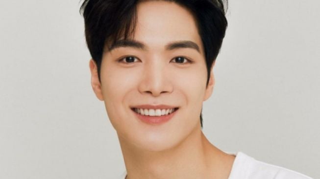 Kim Jong Hyun Beberkan Keterangan Jujur tentang Pembubaran NU'EST oleh Agensi