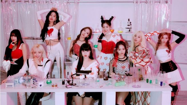 9 Member TWICE Resmi Buka Akun Instagram Pribadi, ONCE Auto Follow!