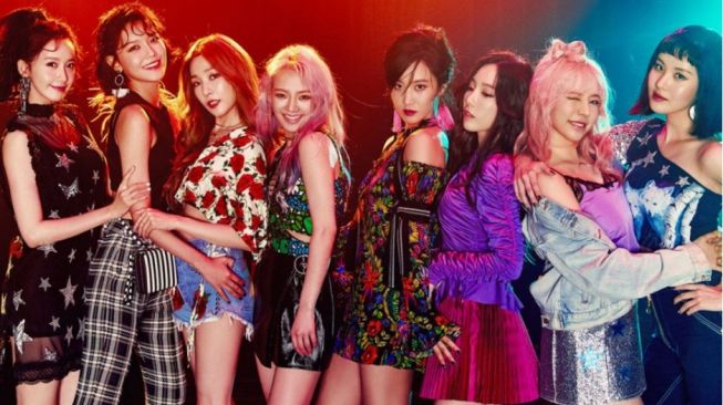 Terlihat Tengah Syuting Bersama, Girls' Generation Sukses Bikin Penggemar Heboh