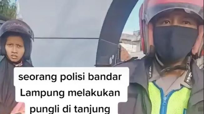 Rekam dan Paksa Polisi Lampung Kembalikan Uang Diduga Suap, Lelaki Ini Tuai Pujian Usai Videonya Viral
