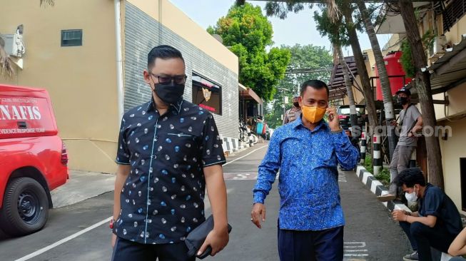 Haji Faisal Medadak Sambangi Polres Metro Depok, Ada Apa?