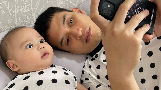 5 Potret Gemas Bayi Artis Saat Melotot, Ada Anak Rezky Aditya dan Raffi Ahmad