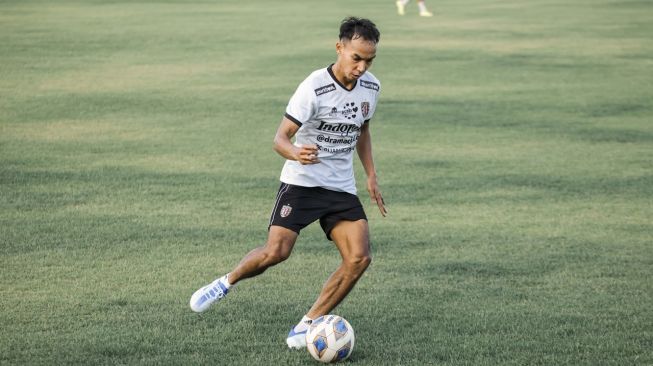 Novri Setiawan Siap Bergeser Posisi di Bali United