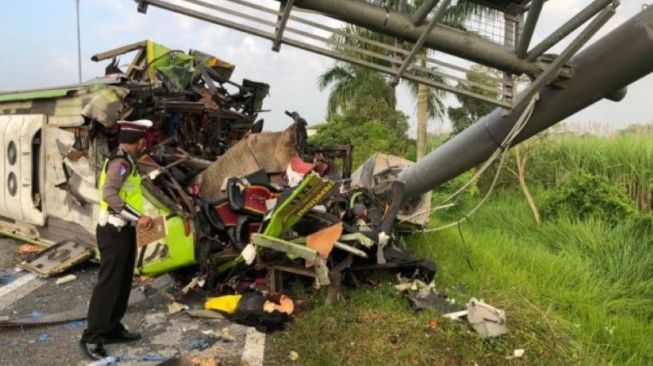 Sopir Bus Maut Kecelakaan Tol Surabaya-Mojokerto Ditetapkan Sebagai Tersangka, Ada Unsur Kelalaian dan Positif Narkoba