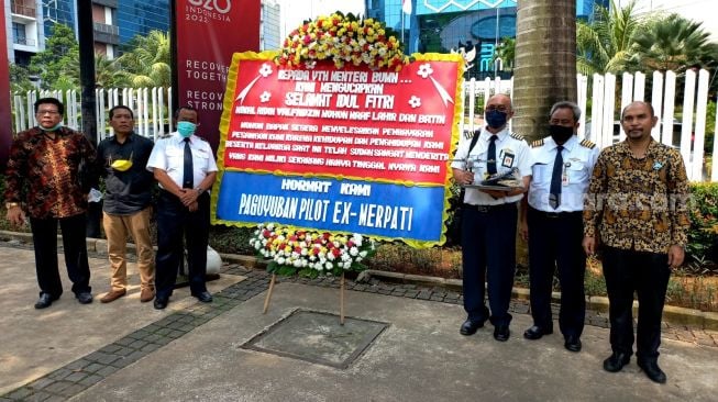 Jadi Petani hingga Ngojek, Nestapa Eks Pilot Merpati Airlines: Kami Cukup Sabar, Saya Pensiun 2013 Tapi Gak Dibayar!