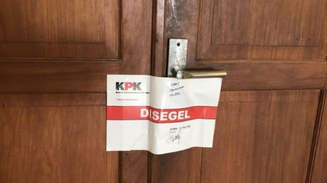 Dilaporkan Gelar Giat di Jogja, KPK Segel Ruang Wali Kota Yogyakarta