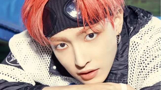 Setelah Sukses Menyelesaikan Tur Eropa, Hongjoong ATEEZ Dinyatakan Positif COVID-19